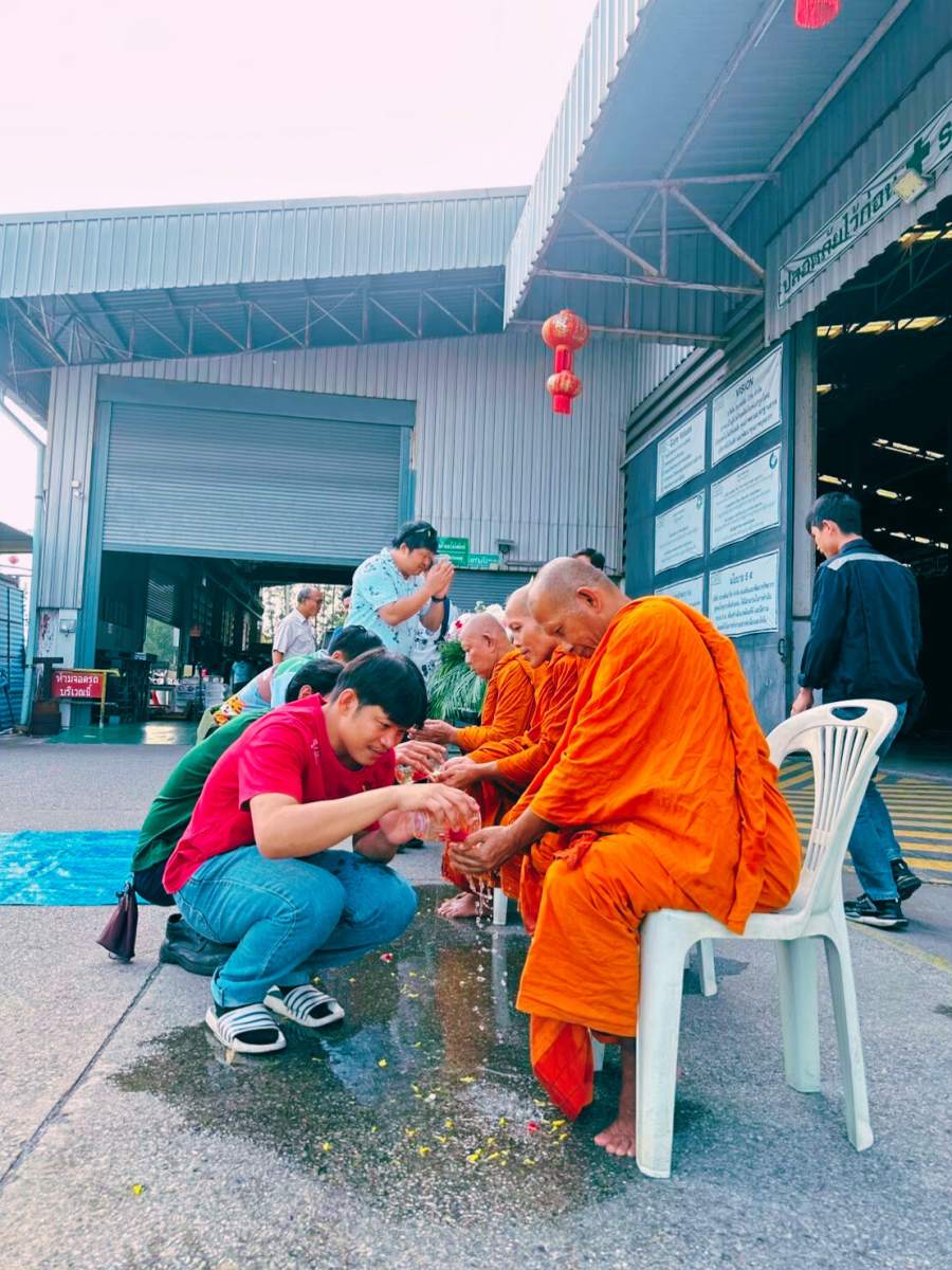 กิจกรรมทำบุญ 6